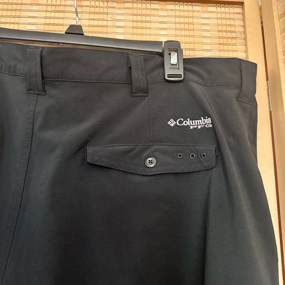 Columbia PFG Omni Shield Cargo Fishing Shorts Men’s 42 Black - Picture 5 of 10